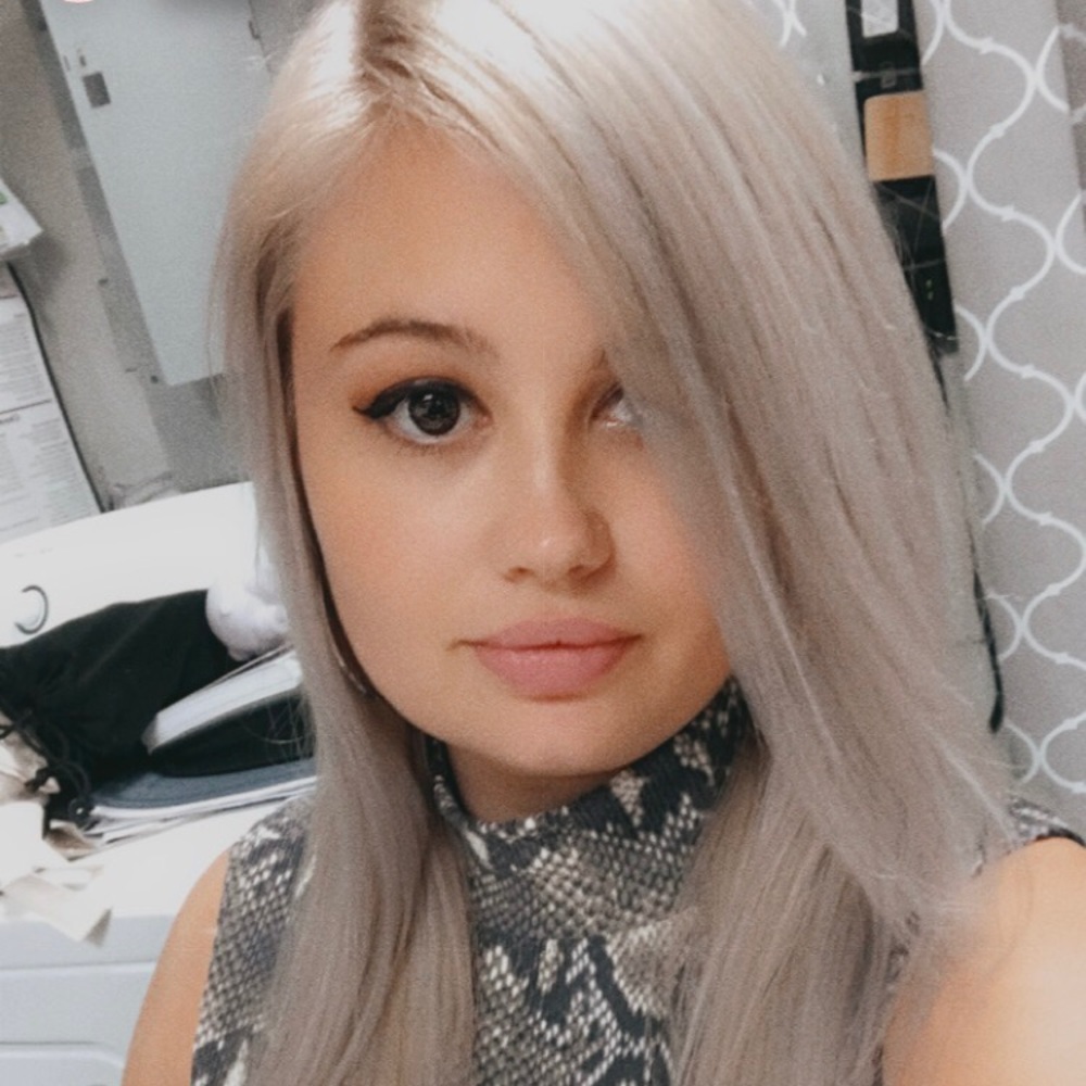 Meet your Posher, Samantha